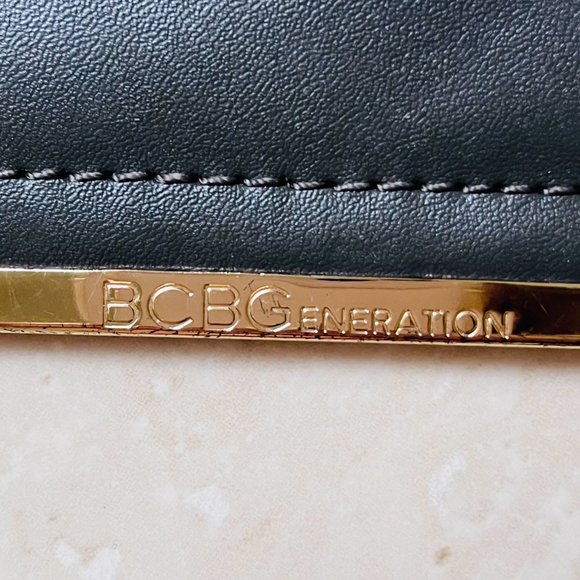 BCBGenration Clutch - Picture 2 of 10